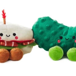 Hallmark Better Together BLT And Pickle Magnetic Plush Pair, 4" -Hallmark Store Better Together BLT and Pickle Magnetic Plush Pair 1KID1804 05