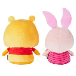 Hallmark Large Better Together Disney Winnie The Pooh And Piglet Magnetic Plush Pair, 11" -Hallmark Store Better Together Disney Pooh and Piglet Large Plush Set 1BTG1015 04