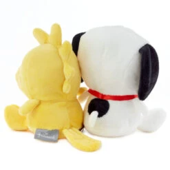 Hallmark Better Together Peanuts® Snoopy And Woodstock Magnetic Plush, 5.25" -Hallmark Store Better Together Peanuts Snoopy and Woodstock Magnetic Plush 1BTG1024 03