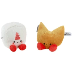 Hallmark Better Together Takeout Box And Fortune Cookie Magnetic Plush Pair, 5" 9 Hallmark Better Together Takeout Box And Fortune Cookie Magnetic Plush Pair, 5" -Hallmark Store Better Together Takeout and Fortune Cookie Magnetic Plush 1KID1801 02