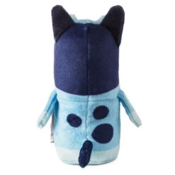 Hallmark Itty Bittys® Bluey Plush -Hallmark Store Bluey Plush itty bittys 1KDD2156 03