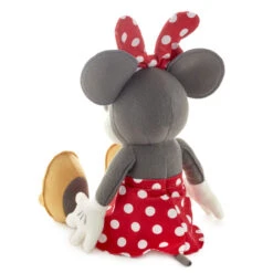 Hallmark Disney Minnie Mouse Plush, 11" -Hallmark Store Disney Minnie Mouse Plush 1DYG2109 02