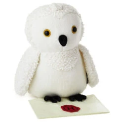 Hallmark Harry Potter™ Hedwig™ Stuffed Animal, 9" -Hallmark Store Harry Potter Hedwig Owl Knitted Stuffed Animal 1BBY4812 03