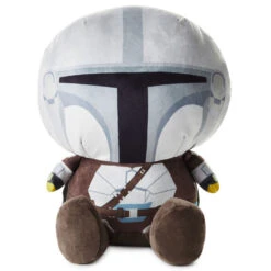 Hallmark Large Better Together Star Wars: The Mandalorian™ And Grogu™ Magnetic Plush Pair, 10.5" -Hallmark Store Star Wars Mandalorian and Grogu Magnetic Plush 1BTG1013 06